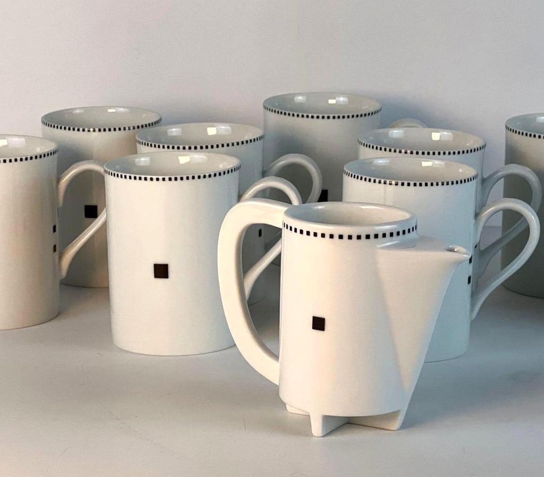 SET OF 10 SWID POWELL 'TUXEDO PARK' COFFEE, CREAMER & SUGAR CUPS BY GWATHMEY SIEGEL (1 of 10)