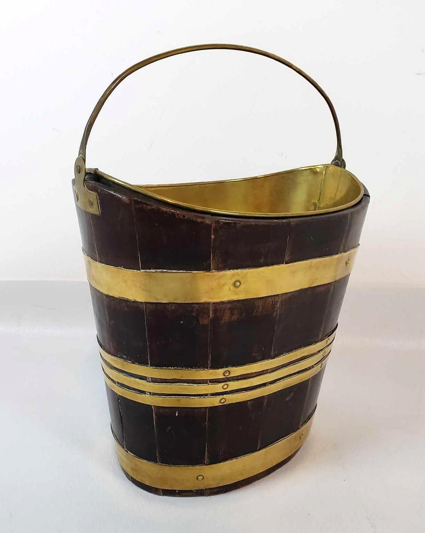 ANTIQUE GEORGE III BRASS BOUND MAHOGANY PEAT BUCKET (1 of 8)