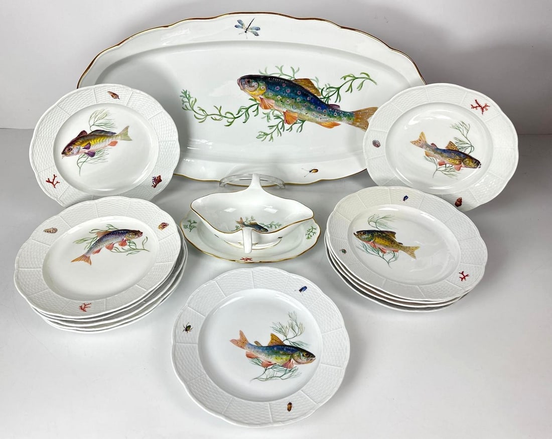 14 PIECE MEISSEN HAND PAINTED FISH CHINA SET (1 of 16)
