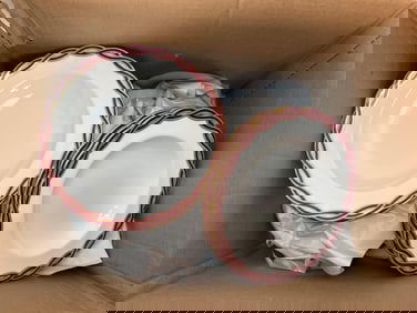 DISCOVERY LOT: ANTIQUE 19TH CENTURY RED/GOLD EDGED BOWLS