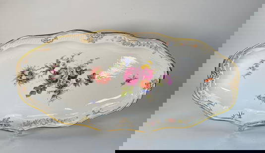 MEISSEN SCALLOPED FLORAL SERVING TRAY / FISCHPLATTE: A Meissen scalloped floral serving tray or fischplatte (fish plate). The platter is elongated with scalloped edges and features hand-painted floral bouquets in vibrant colors, including pink, purple,