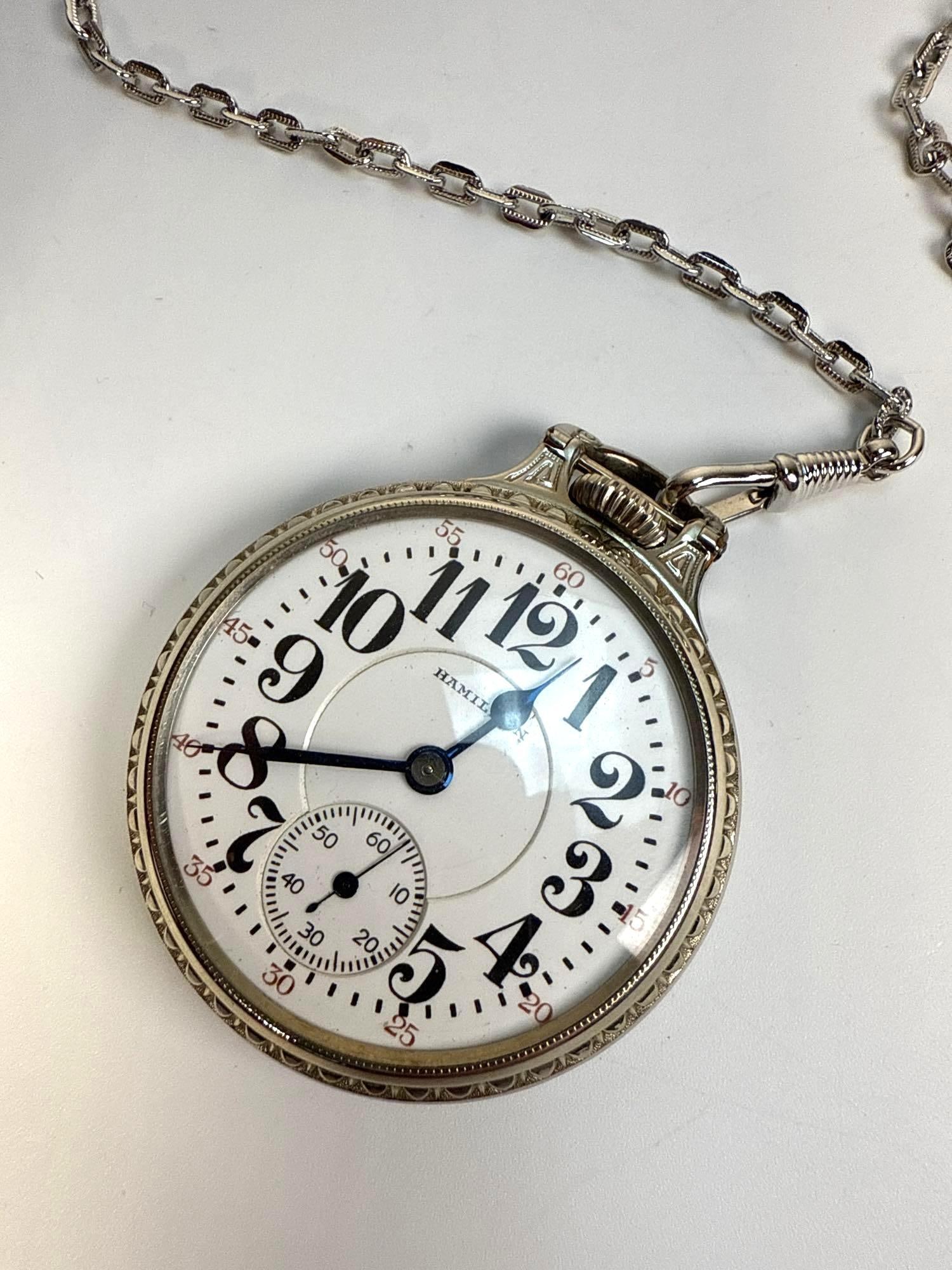 VINTAGE HAMILTON 992 RAILROAD POCKET WATCH (1 of 5)