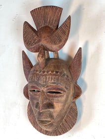 VINTAGE AFRICAN WOODEN TRIBAL FACE MASK W/ BIRD