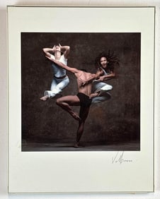 ROY VOLKMANN SIGNED PHOTOGRAPH OF ELISA MONTE DANCE COMPANY