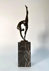 MAX MILO SIGNED BRONZE SCULPTURE SET ON MARBLE BASE