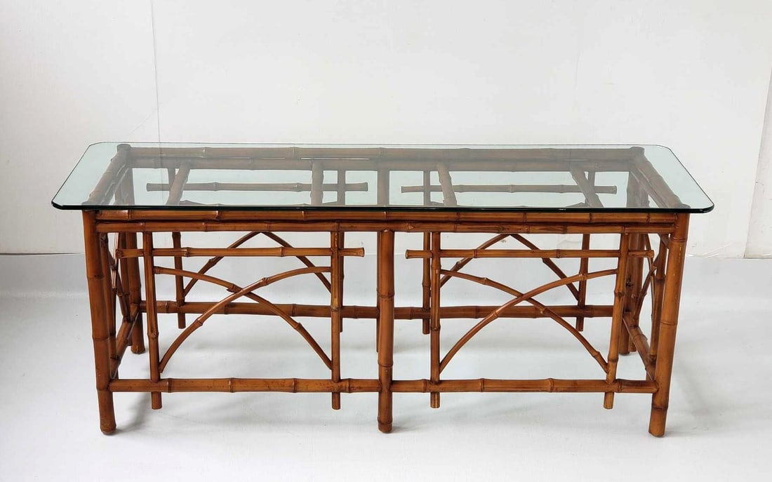 VINTAGE HOLYWOOD REGENCY STYLE BAMBOO GLASS TOP COFFEE/COCKTAIL TABLE (1 of 2) (1 of 12)