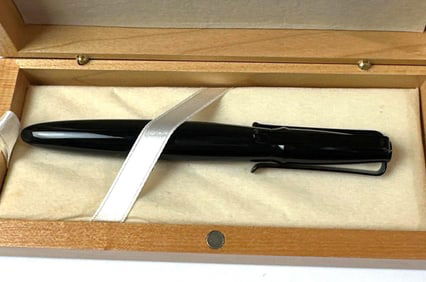 RARE "FOUNTAIN" ROLLER BALL PEN BY ANDREE PUTMAN 2008