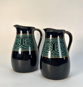 VALUE LOT: PAIR OF ANTIQUE PORCELAIN JUGS WITH SHIELD DECORATION