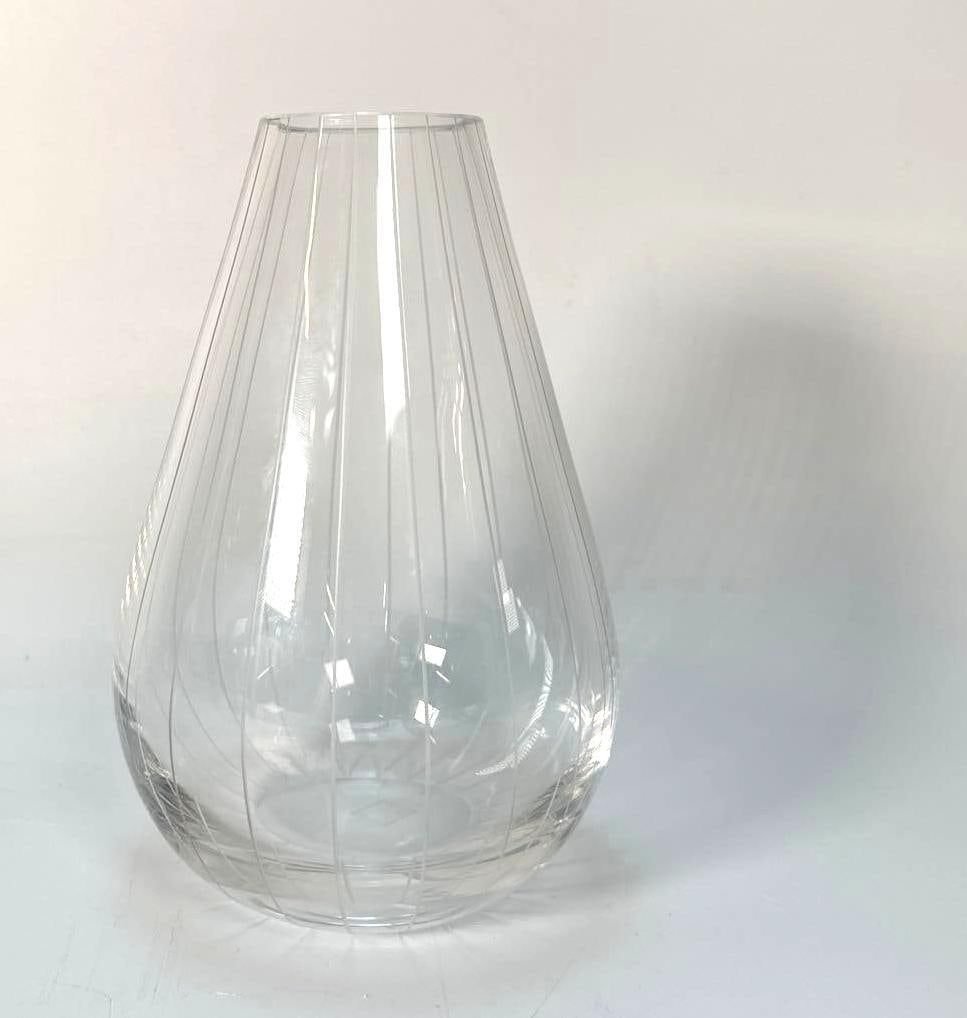 VINTAGE RICHARD MEIER FOR NAN SWID DESIGN ETCHED CRYSTAL VASE (1 of 5)