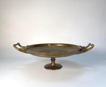 LARGE SIGNED LEVILLAIN / BARBEDIENNE DOUBLE HANDLE CLASSICAL BRONZE CENTERPIECE