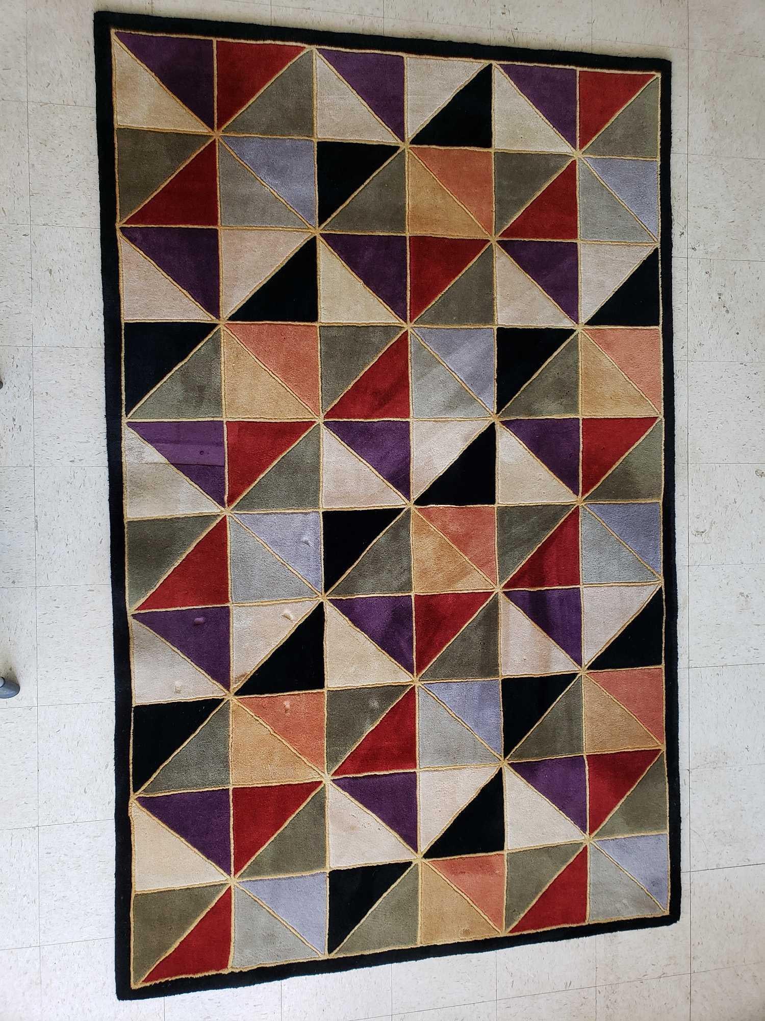 VINTAGE GEOMETRIC PATTERN HAND TUFTED WOOL RUG (1 of 10)