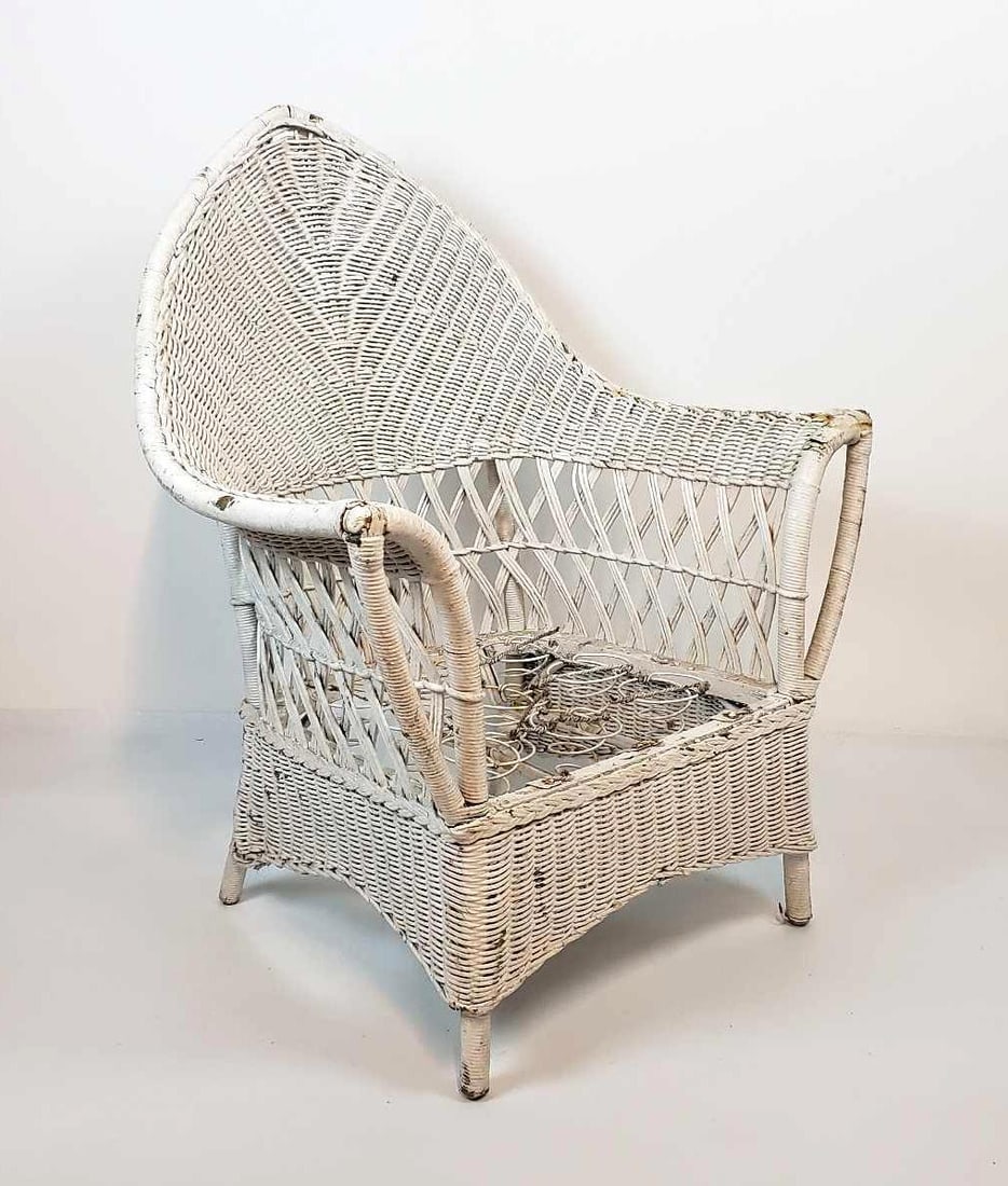 ANTIQUE WICKER ARM CHAIR WITH GOTHIC ARCH BACK (1 of 10)