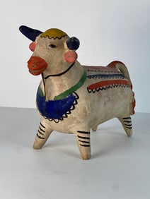 VALUE LOT: MEXICAN FOLK ART COW BANK