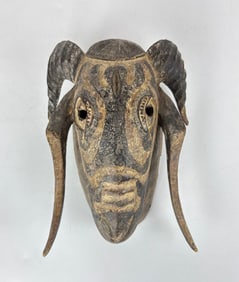 VINTAGE HAND-CARVED WOODEN RAM HEAD AFRICAN TRIBAL MASK