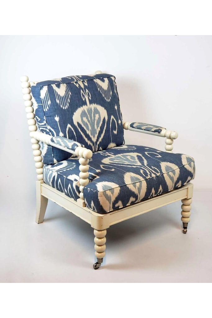 HICKORY CHAIR CO. "SPOOL CHAIR" WITH IKAT UPHOLSTERY ARM CHAIR (1 of 14)