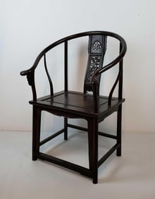 ANTIQUE CHINESE HORSESHOE BACK ROSEWOOD/ZITAN WOOD ARM CHAIR