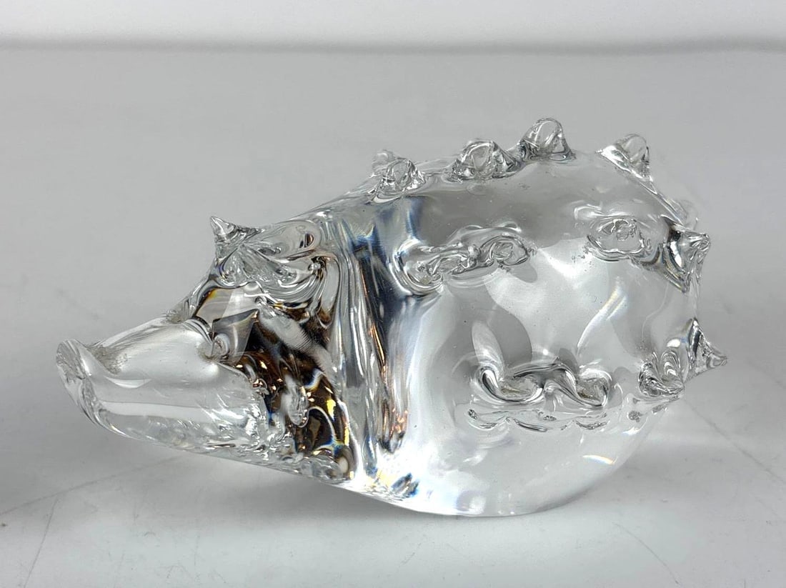 VINTAGE STEUBEN CRYSTAL ART GLASS HEDGEHOG SCULPTURE (1 of 9)
