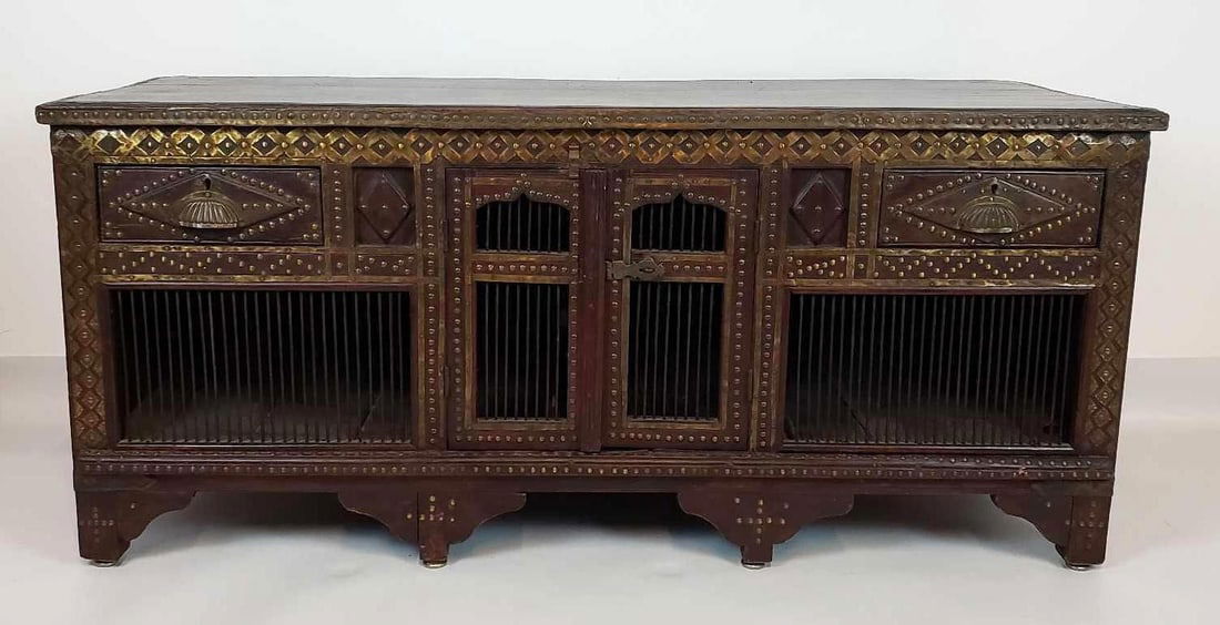 RARE VINTAGE MIDDLE EASTERN STYLE CARVED WOOD / BRASS MOUNTED LOW CABINET (1 of 18)