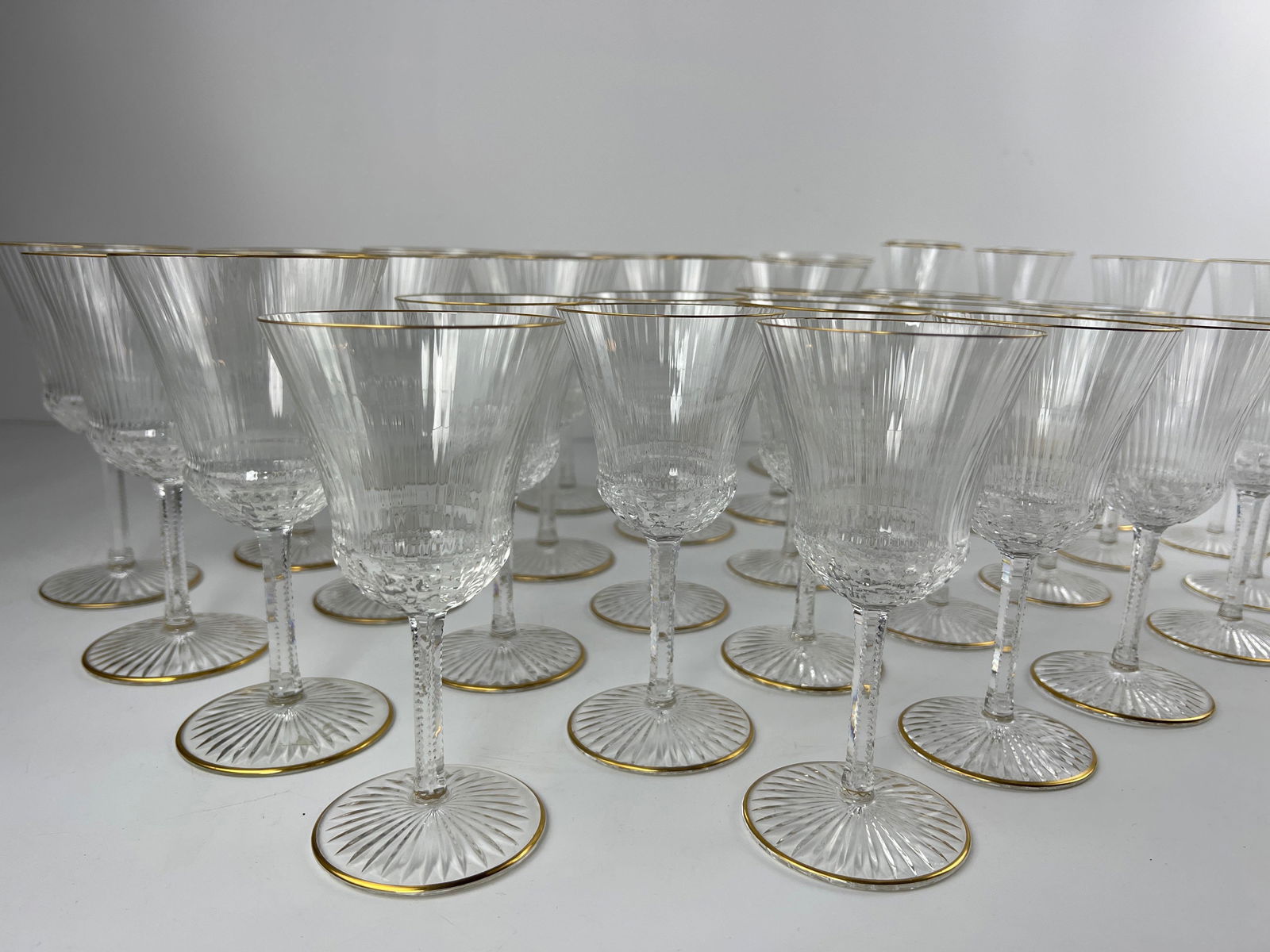 SET OF VINTAGE SAINT LOUIS CRYSTAL GOLD-RIMMED STEMWARE (1 of 13)
