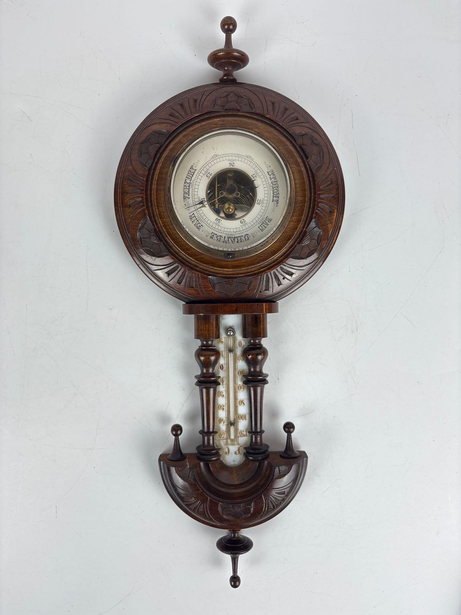 VICTORIAN CARVED OAK BANJO BAROMETER & THERMOMETER WEATHER STATION (1 of 8)