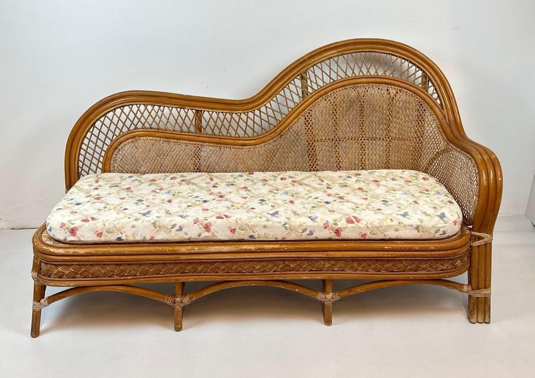VINTAGE CANE WICKER LOVE SEAT / CHAISE (1 of 20)