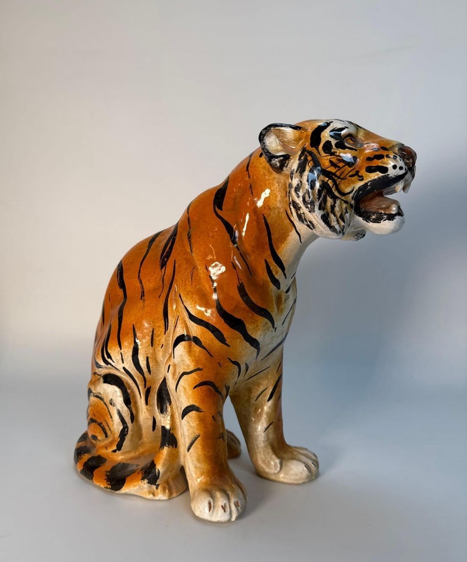 ITALIAN PORCELAIN TIGER (1 of 7)