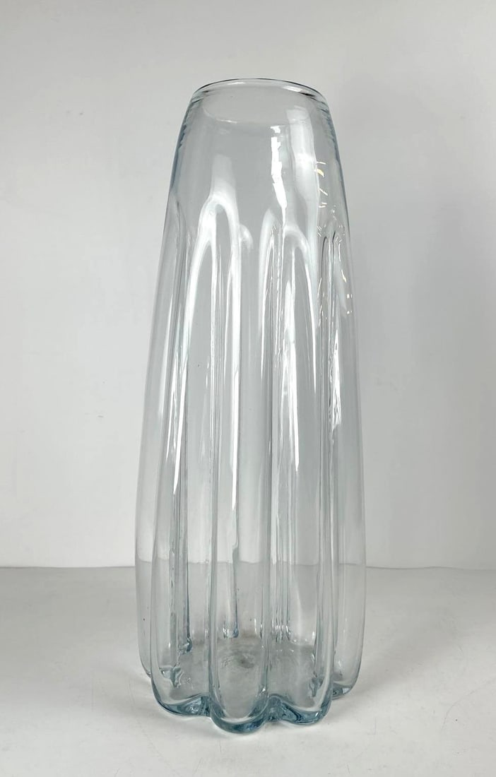 LARGE VINTAGE ORGANIC RIBBED GLASS FLOOR VASE: A vintage Mid-Century Modern organic ribbed glass vase. Dimensions: 21.75"T x 8"DIA Artist or Maker: Unsigned Provenance: From a NYC Collector. Notes: Although care is taken to photograph and