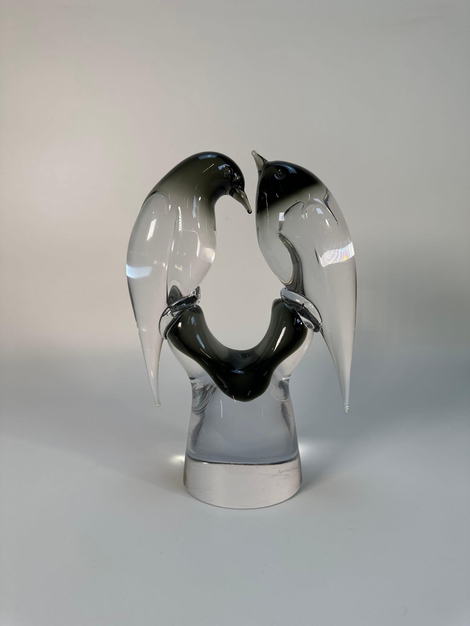 VINTAGE SIGNED MURANO LIVIO SEGUSO SOMMERSO LOVE BIRDS SCULPTURE: A vintage signed Murano Livio Seguso Sommerso "Love Birds" sculpture. Dimensions: 9.5"T x 6.5"W Artist or Maker: Murano Livio Seguso Sommerso Provenance: From a NYC Collector. Notes: Although