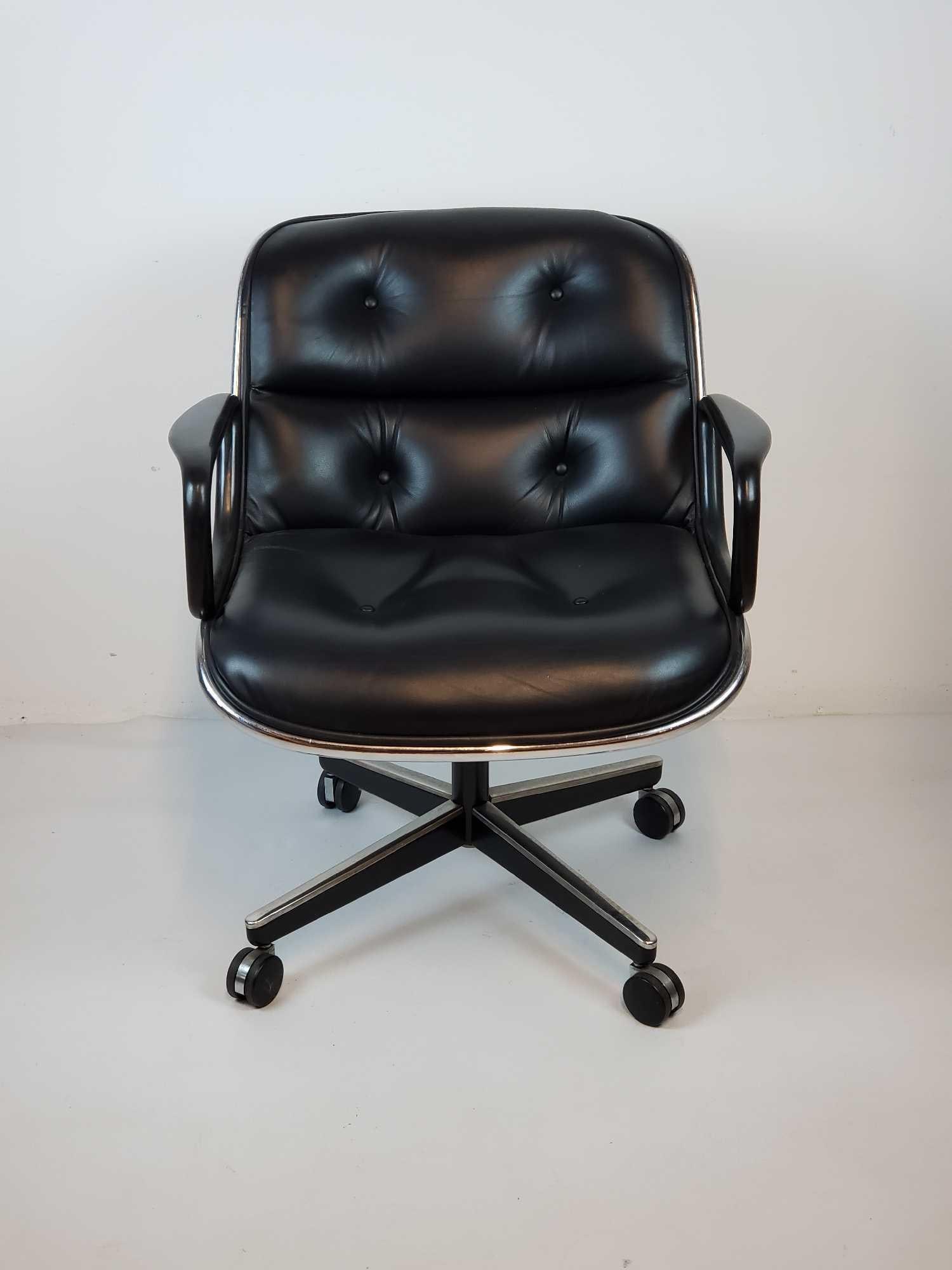 VINTAGE CHARLES POLLOCK EXECUTIVE CHAIR FOR KNOLL - BLACK LEATHER & CHROME (1 of 5): A vintage, rolling Charles Pollock Executive Chair for Knoll. Dimensions: Seat height 17.5”, 31.5"h x 26"w x 27"d Artist or Maker: Charles Pollock for Knoll Provenance: From a NYC