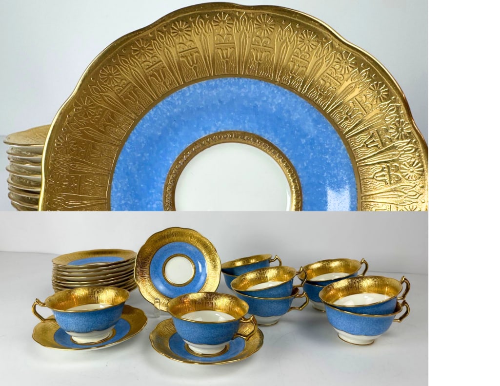 GEORGE JONES & SONS CRESCENT CHINA 23 PIECE TEA SET (1 of 9)