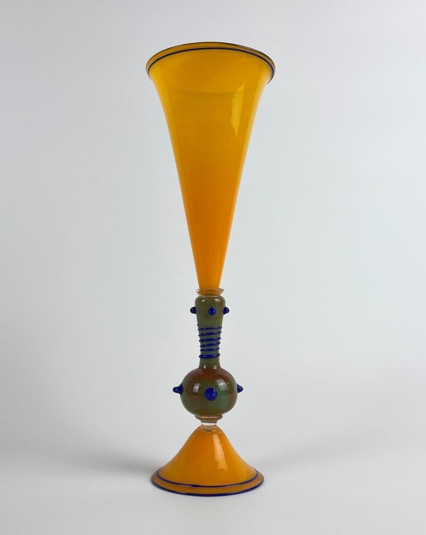 SPUTNIK ART GLASS VESSEL (1 of 6)