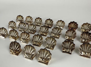 15 CHRISTOFLE SILVER PLATED SHELL FORM PLACE CARD HOLDERS