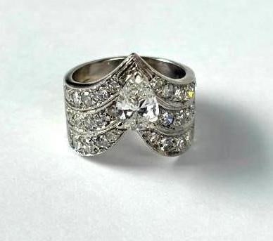 DIAMOND AND WHITE GOLD CHEVRON RING (1 of 7)