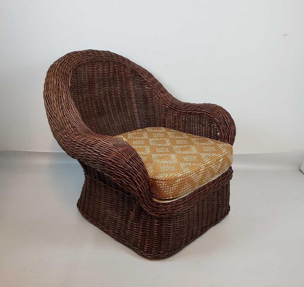 WALTERS WICKER ARM CHAIR (1 of 11)