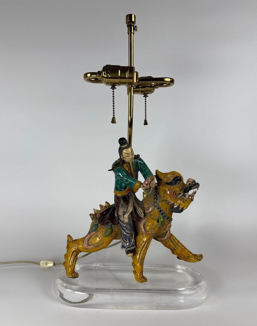 ANTIQUE CHINESE GLAZED CERAMIC ROOF TILE FIGURAL LAMP ON LUCITE BASE (1 of 10)