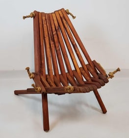 VINTAGE WOOD AND ROPE FOLDABLE CHAIR IN THE STYLE OF HANS WEGNER