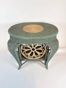 VICTORIAN WICKER END TABLE / DINING BASE GREEN/ TAN