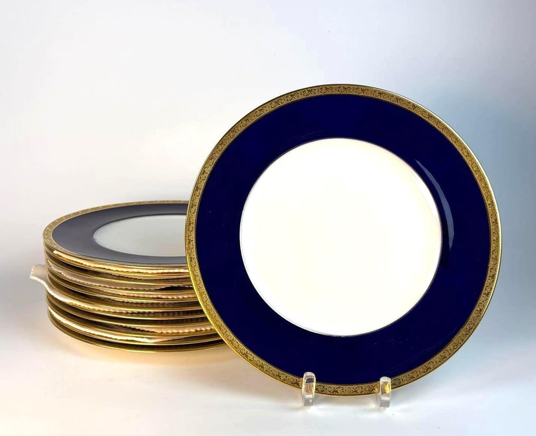 CAULDON ENGLAND SET OF 12 DINNER PLATES COBALT AND GILT RIM (1 of 5)