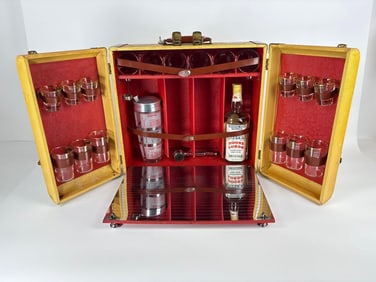 T. ANTHONY NYC MARTINI TRAVEL PORTABLE BAR TRUNK FOR CAR RALLIES