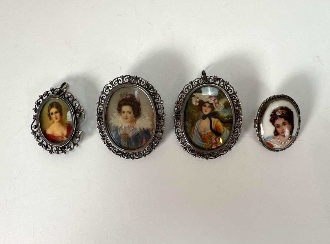 FOUR ANTIQUE HAND PAINTED MINIATURE PORTRAIT BROOCHES (1 of 9)