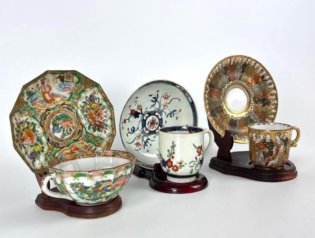 TRIO OF  FINE TEACUPS ON STANDS CHINESE | JAPANESE | SATSUMA | FAMILLE ROSE | ASIAN (1 of 7)