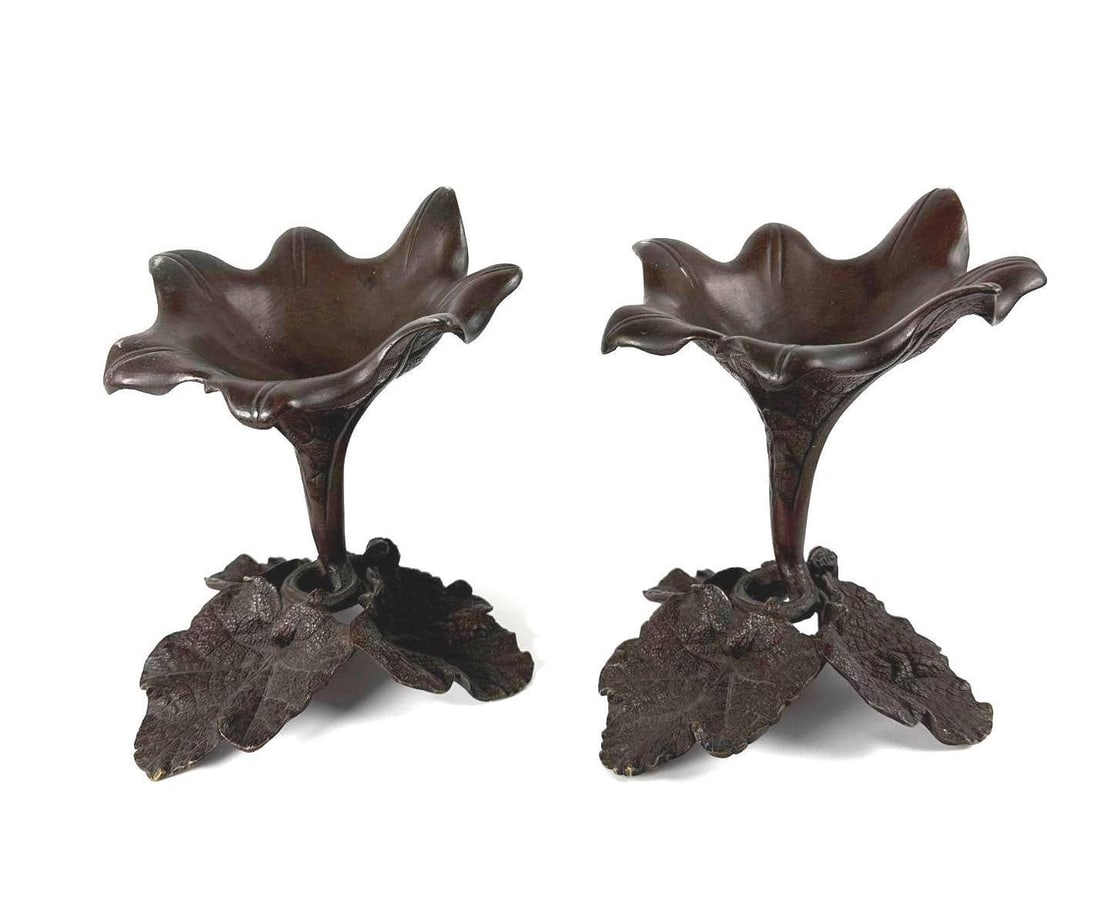 PAIR OF ANTIQUE BRONZE TRUMPET VINE FORM CANDLE STICKS/ DISHES/STANDS (1 of 11)