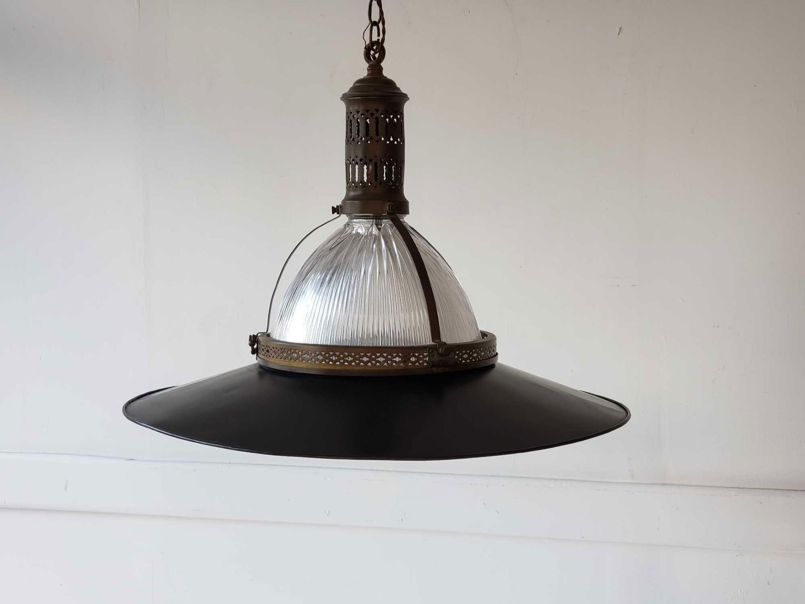 INDUSTRIAL HALOPHANE FRENCH RAILWAY STATION STYLE BRASS AND METAL PENDANT FIXTURE WITH FLUTED GLASS (1 of 11)