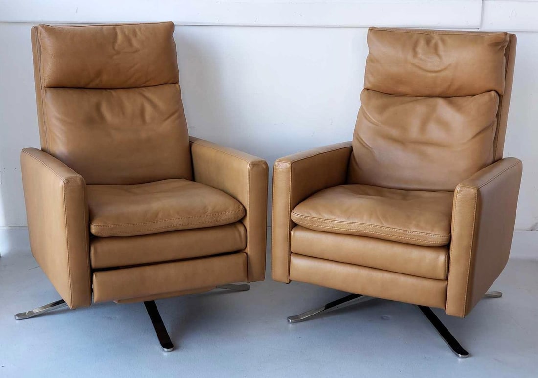 VALUE PAIR OF ROOM AND BOARD ISAAC RECLINERS | AMERICAN LEATHER CO. (1 of 17)