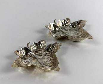 PAIR OF BUCCELLATI STERLING SILVER LEAF FORM DISHES  (LOT 2 OF 2)