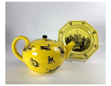 RARE ITALIAN CANARY YELLOW TRANSFERWARE TEAPOT & PLATE SET, ANIMALS & COMMEDIA DELL'ARTE SCENE