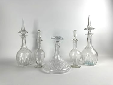 VALUE LOT OF 5 ANTIQUE CUT LEAD CRYSTAL AND GLASS DECANTERS