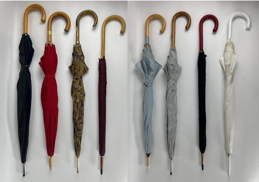 LUXURY COLLECTION OF EIGHT VINTAGE DESIGNER UMBRELLAS HERMÈS VERSACE COURREGES (1 of 18)