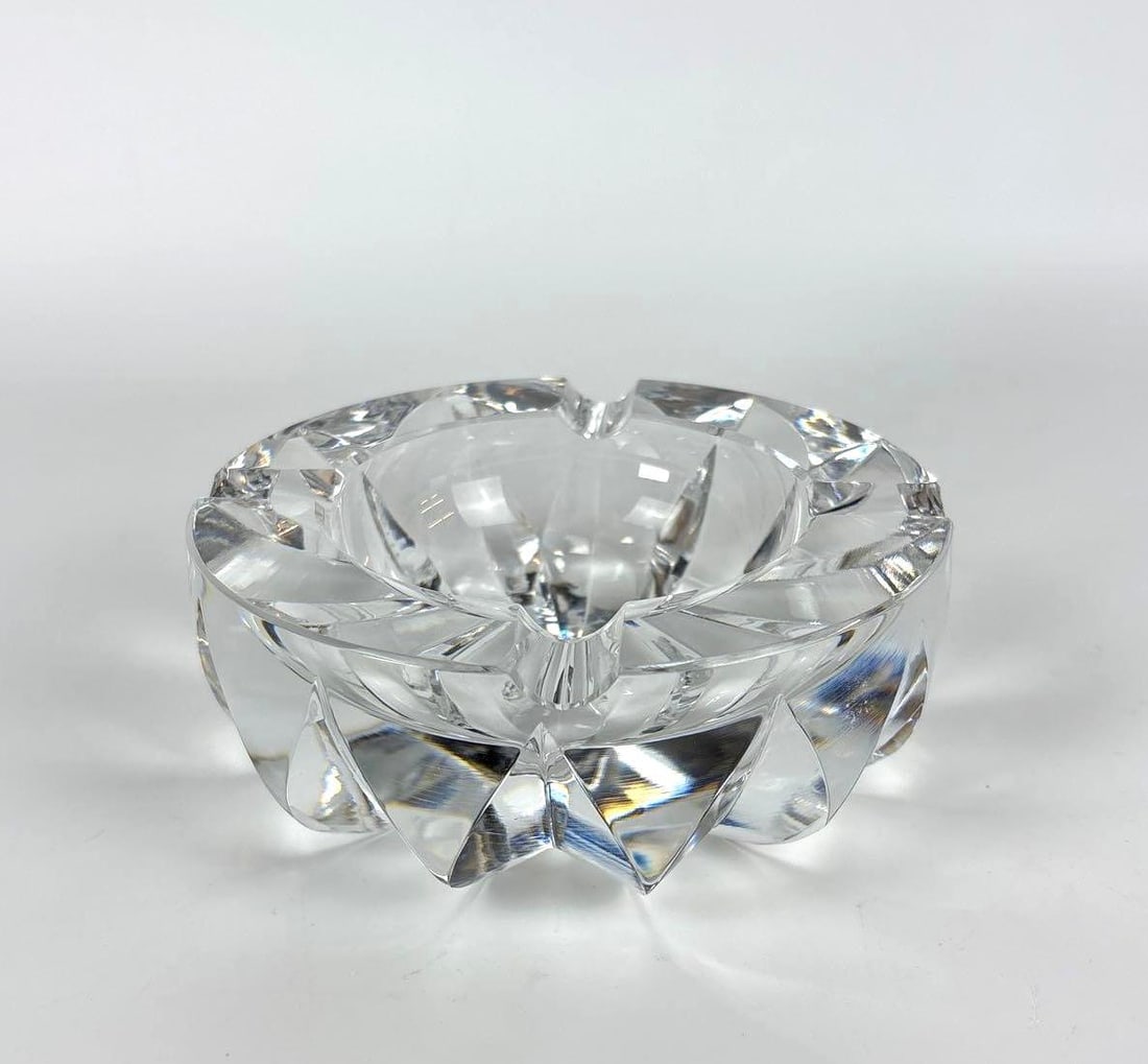 VALUE LOT ST. LOUIS CRYSTAL ASHTRAY (1 of 7)