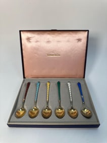 SET OF SIX VINTAGE TIFFANY AND CO. ENAMEL AND GILT DEMITASSE SPOONS